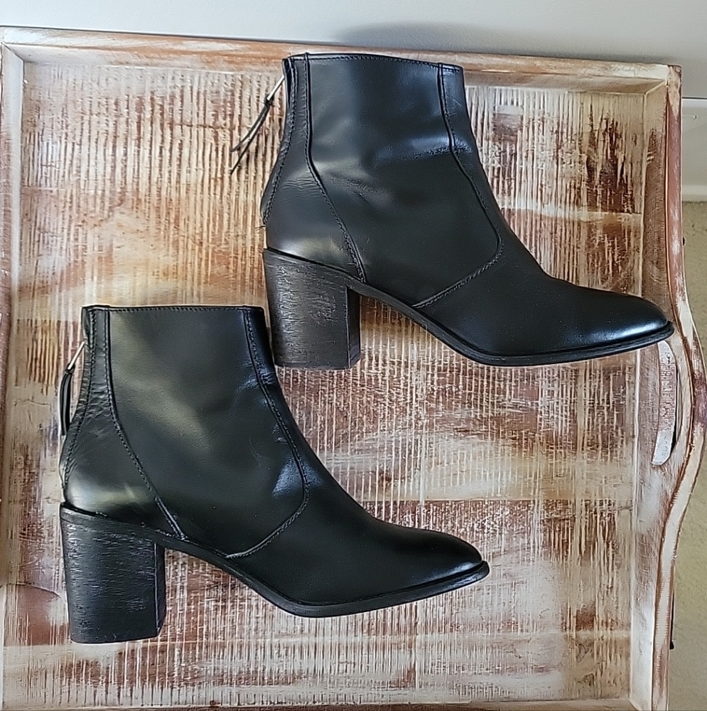 Madewell The Ames Black Leather‎ 3 inch Chunky Stacked Heel Ankle Boot Size 8.5